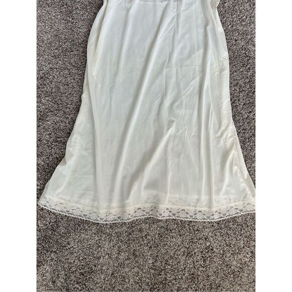 vintage vanity fair cream lace trim slip lingerie nightgown dress size 40 - Picture 4 of 6